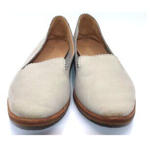 Ugg Leather Slip-On Flats Women Size 9.5 Beige Scalloped Edge Casual Shoes